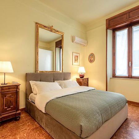 Piazza Isolo Central Apartment Verona Ngoại thất bức ảnh