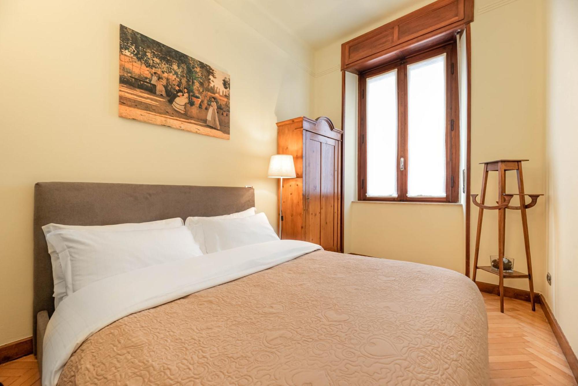 Piazza Isolo Central Apartment Verona Ngoại thất bức ảnh
